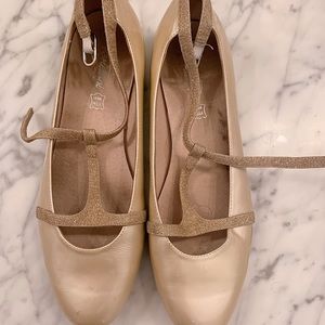 *LIGHTLY WORN* Venettini Ballet Flats Size eu 40
